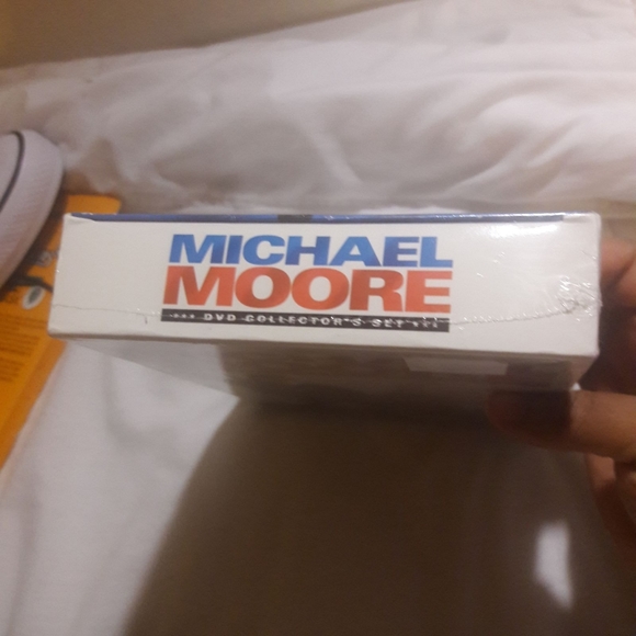 Michael Moore Limited Edition DVD Collec - Picture 6 of 8